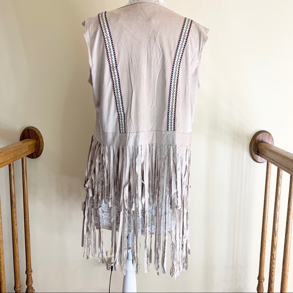 Kaktus woman’s Fringe beige Vest size Large - Picture 3 of 10